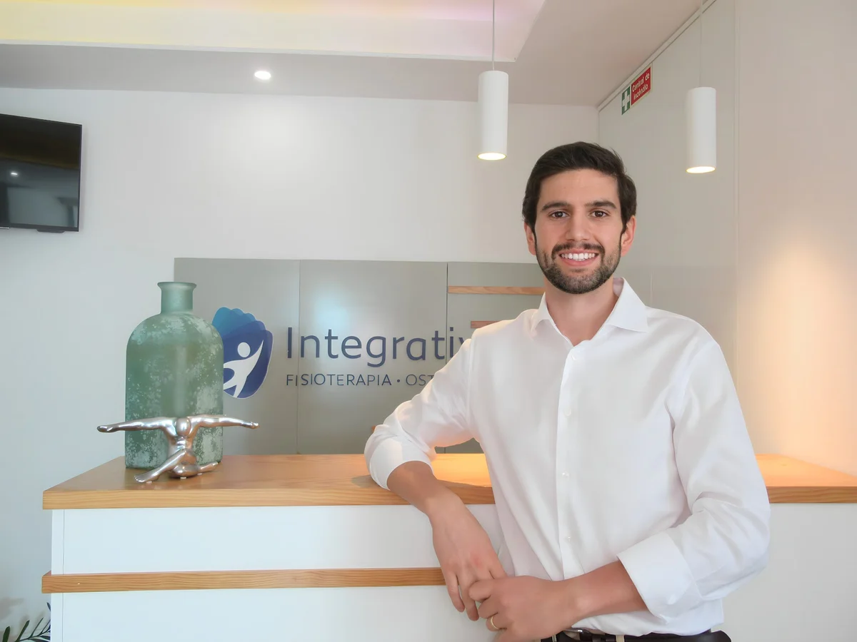 David Brandão – Osteopata e Fisioterapeuta | Belém, Lisboa — Physiotherapeuten em Lissabon — 1
