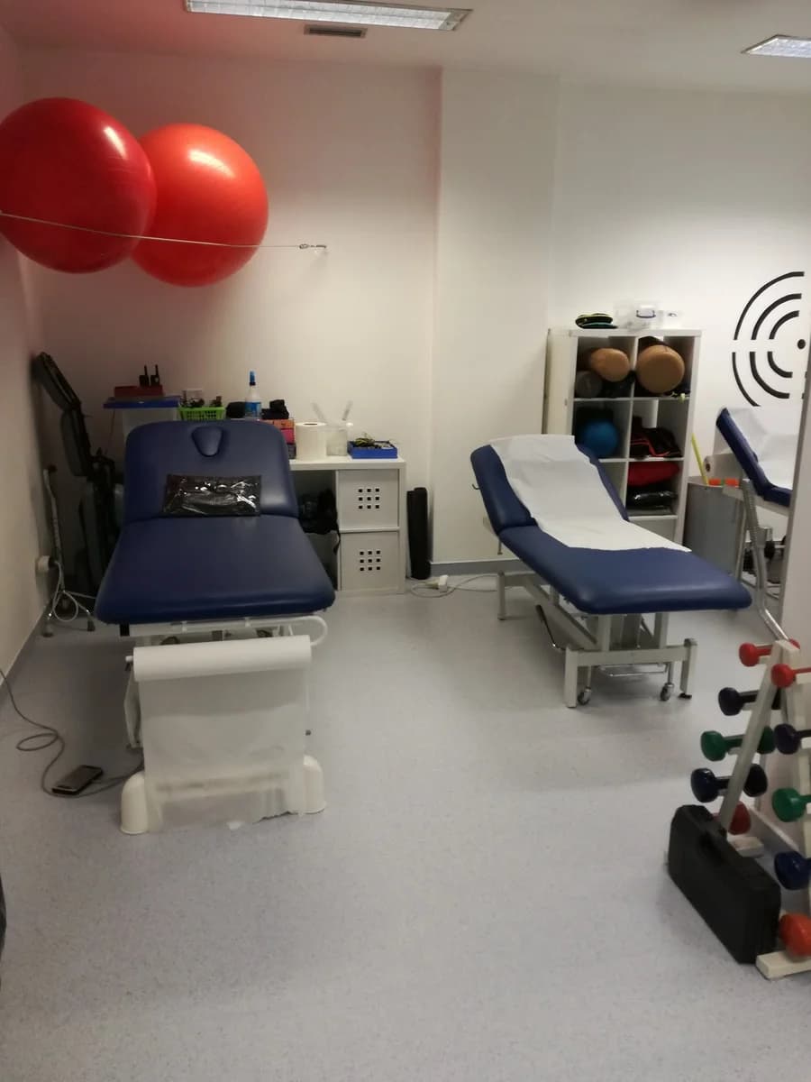 Fisidinâmica - Centro Medicina Física e de Reabilitação, Lda — Physiotherapeuten em Lissabon — 3