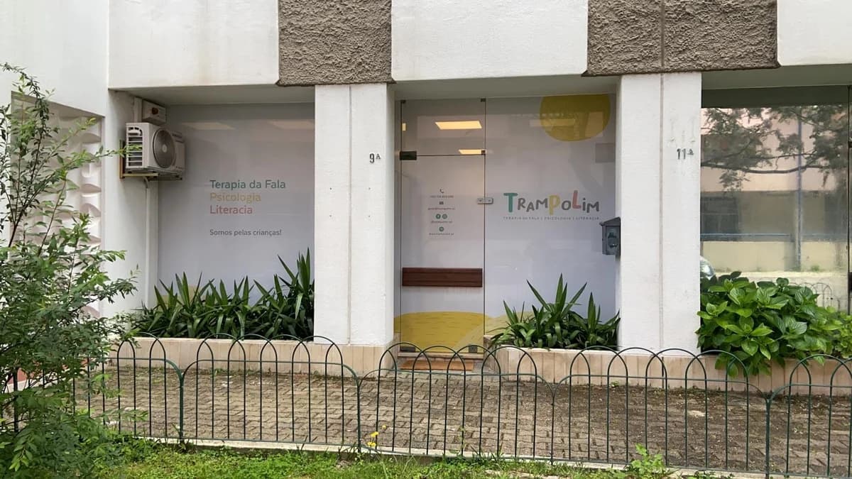 Trampolim - Terapia da Fala I Psicologia I Literacia — Logopäden em Lissabon — 1