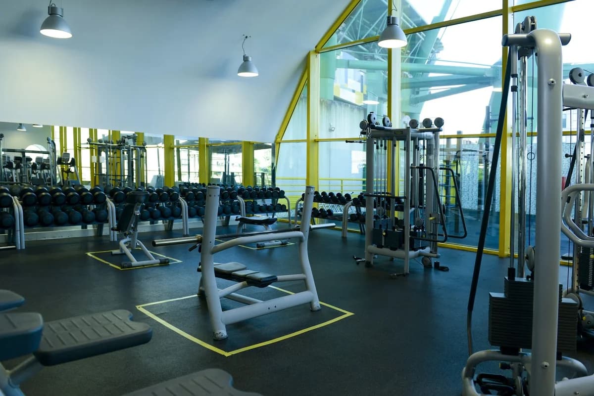 Holmes Place Heath Club — Physiotherapists em Lisbon — 3