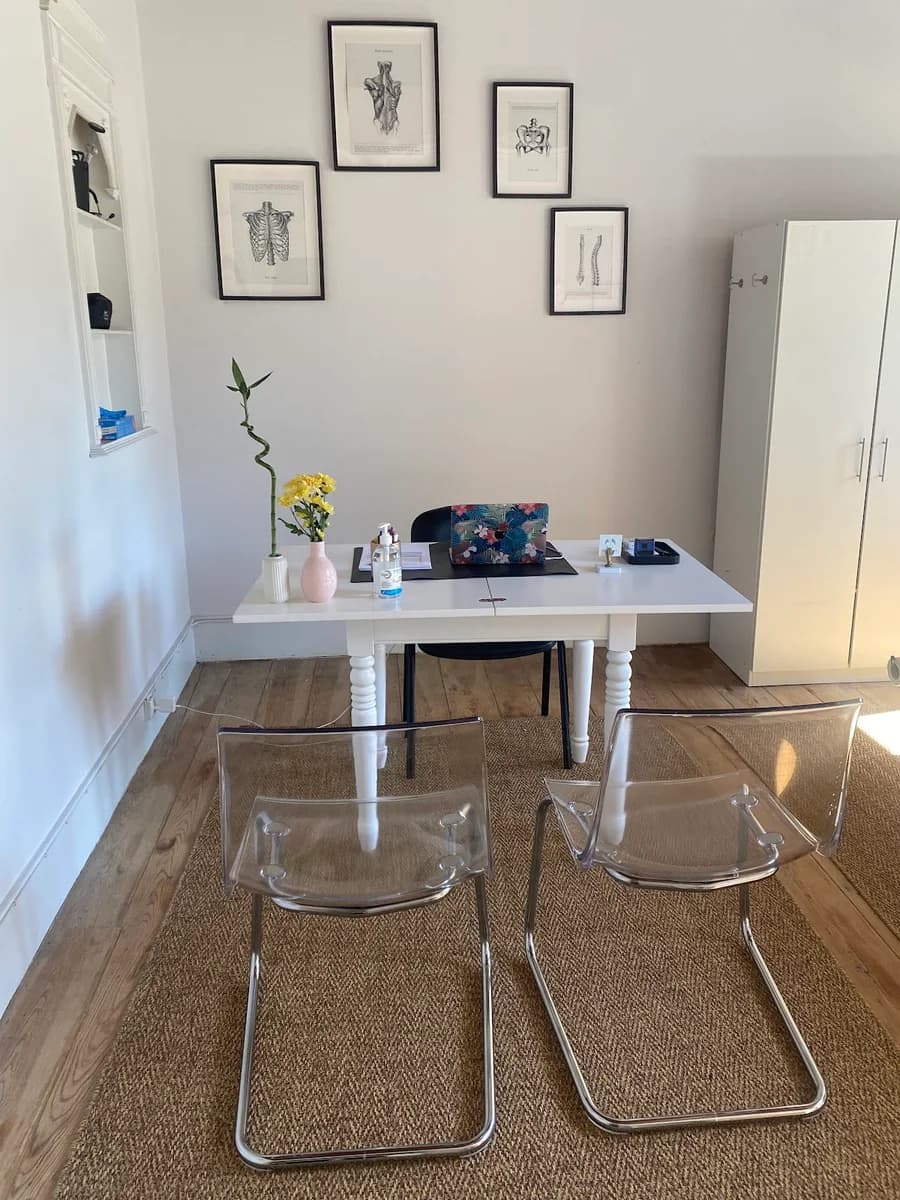 Diane Brito : Osteopath in Lisbon — Osteopathen em Lissabon — 3