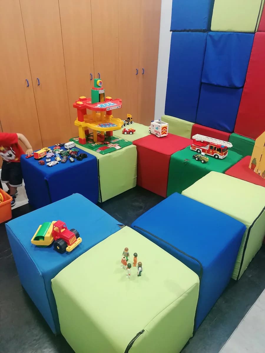 Terapia da Fala / @tarcilasantos / Anjosterapias.com — Speech Therapists em Lisbon — 2