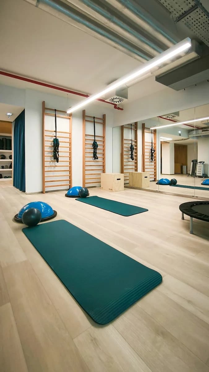 Clínica Médis Fisioterapia Amoreiras — Physiotherapists em Lisbon — 1