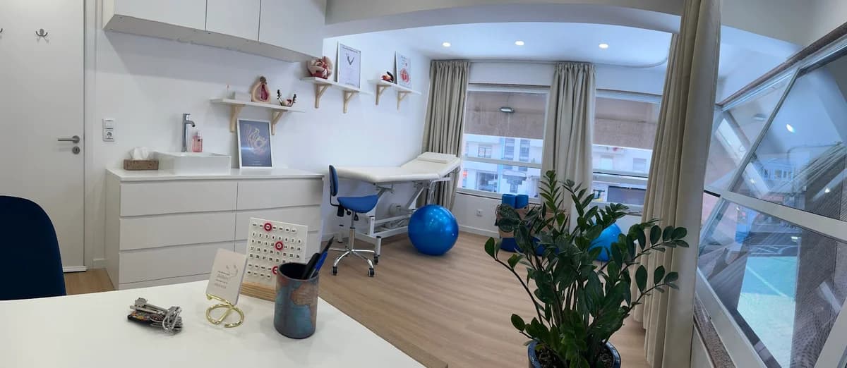 Lilian Carvalho - Pilates e Fisioterapeuta Pélvica PT — Physiotherapeuten em Lissabon — 1