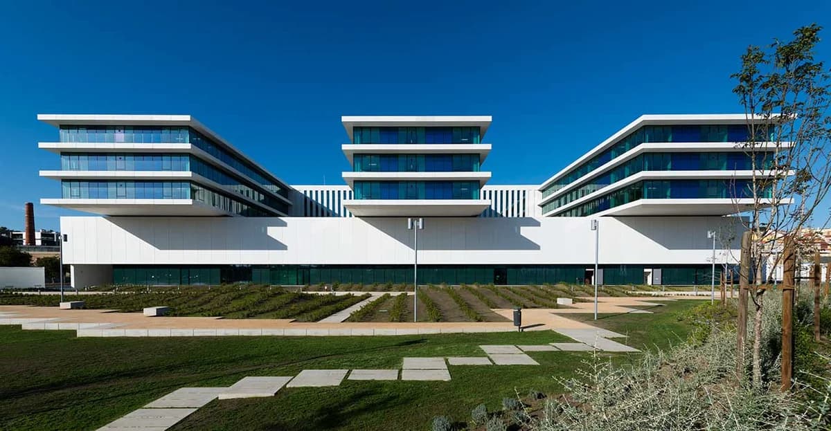 Hospital CUF Tejo — Logopäden em Lissabon — 1