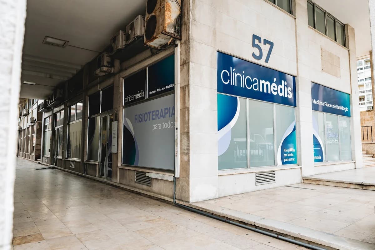 One Clinics Av. EUA - Fisioterapia — Fisioterapeutas em Lisboa — 1